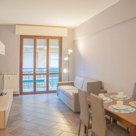 019 - Casa Blu Centro Di Santa Margherita 500M Dal Mare サンタ・マルゲリータ・リグレ エクステリア 写真